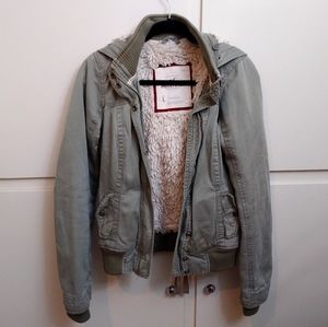 Hollister Faux Fur Green Khaki Jacket